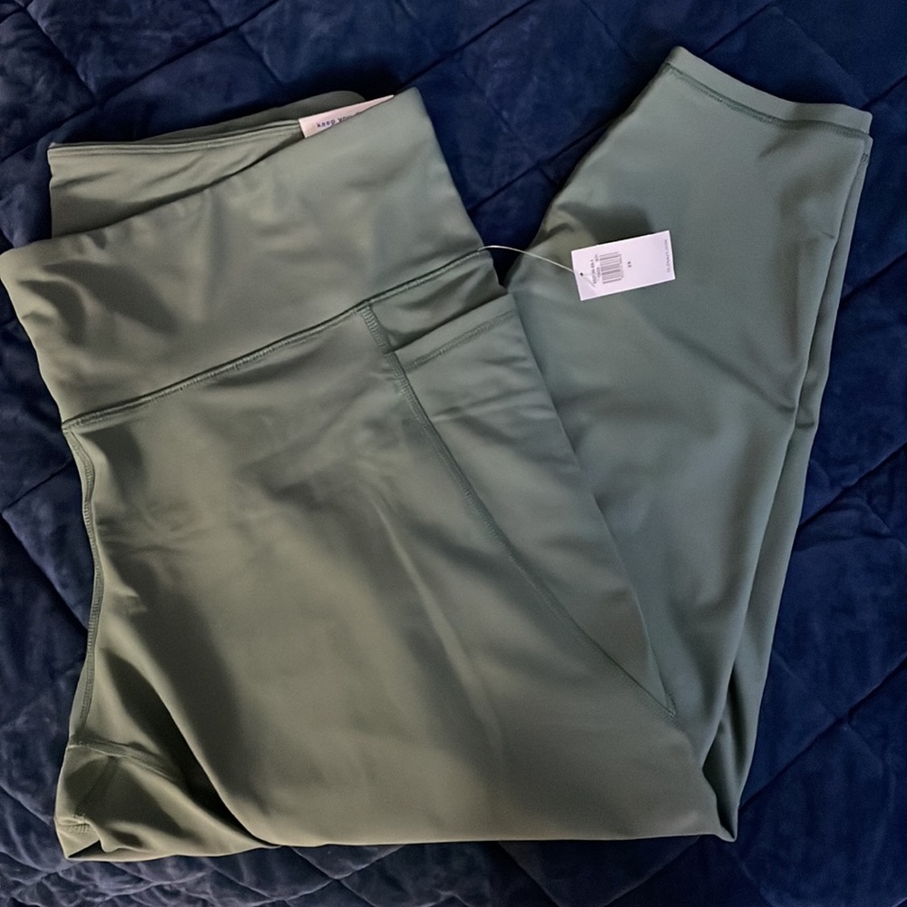 Old Navy High-Waisted PowerSoft 7/8 Length Leggings 2x